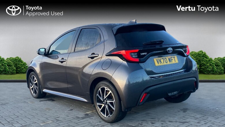 Toyota Yaris 1.5 Hybrid Design 5dr CVT Hybrid Hatchback